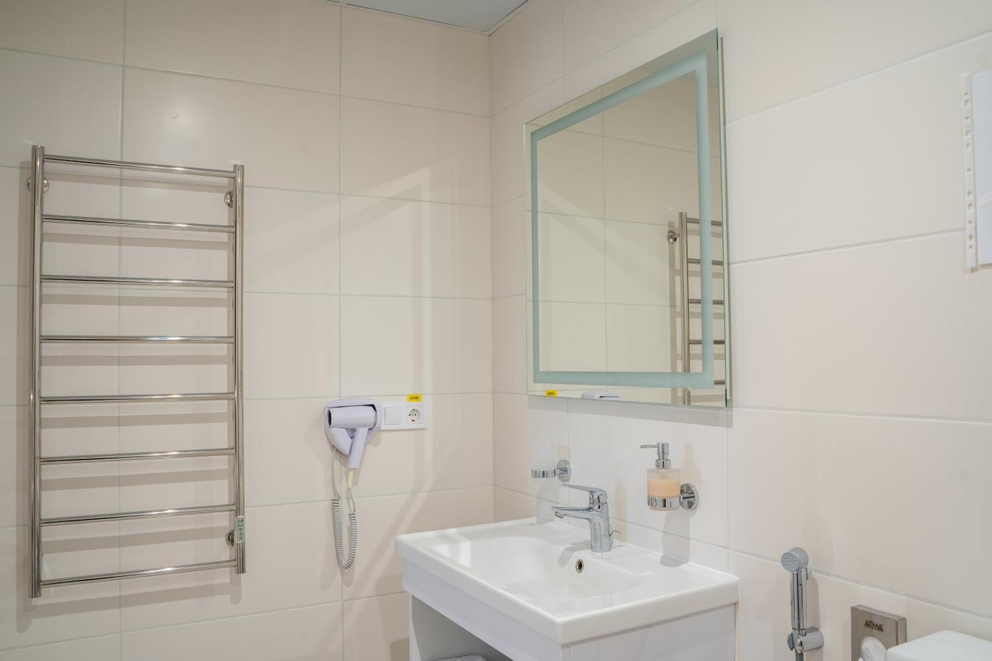 Green Village Hotel Mykolaivka  Экстерьер фото